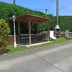Puerta De アパート ヒホン
