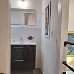 Puerta De アパート