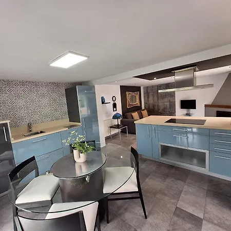 Puerta De Duplex خيخون